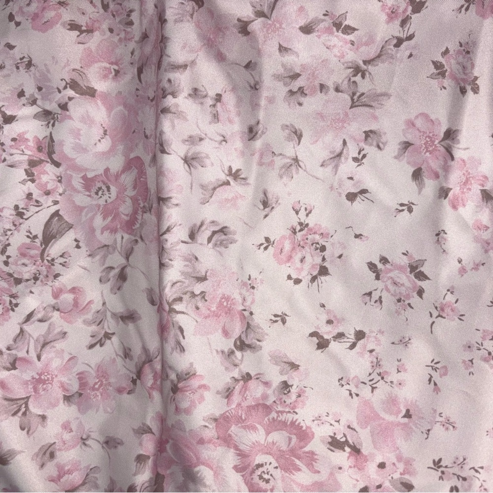 Hollister Zip-Up Pattern Puffer Jacket - Picture 6 of 6